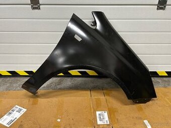 Opel corsa D pravý blatník NOVÝ 