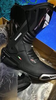 VANUCCI  RV5 PRO AIR Ve vel:44 Nove