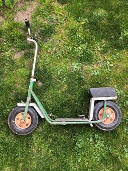 Retro dětská koloběžka