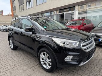 Ford Kuga 2.0 TDCi 110kW Kamera Keyless Navigace Tempomat