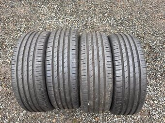 Letní pneu Kumho ECSTA HS51 215/60 R16 95V