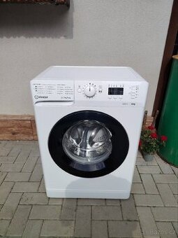 Prodám pračku Indesit MTWSA 61252 WK EE – 6 kg, 1200 ot./min
