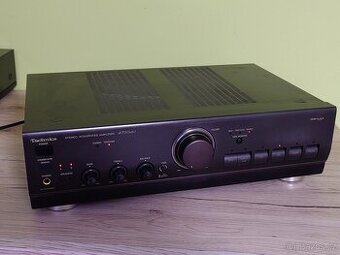 Technics SU-A700mk3