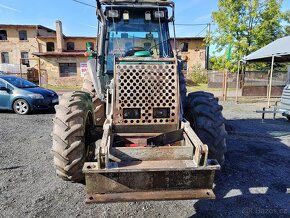 VALTRA 6850 lesní kolový traktor