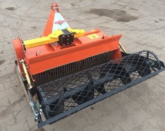 Zakladač trávníku CR-105 - příprava půdy pro setí trávy