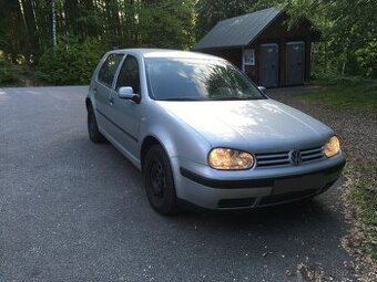 VW GOLF IV 2003