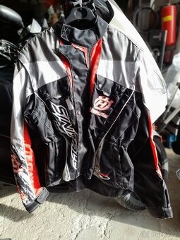 MOTO BUNDA