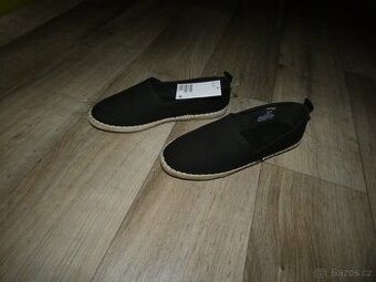 Nové espadrilky, vel. 38, zn. HaM