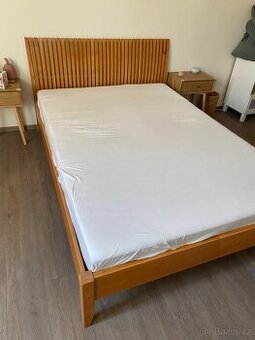 Rám postele 200x140 s roštem IKEA