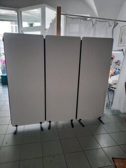 Paravan nový