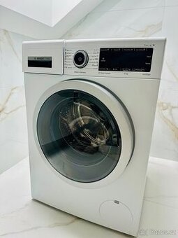 BOSCH pračka Serie 8, 10kg