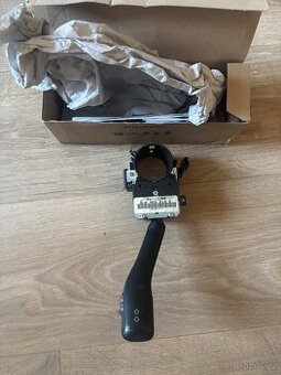 Páčka blinkrů originál Octavia 1,Golf4,Leon