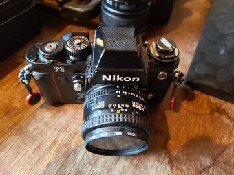 Nikon F3