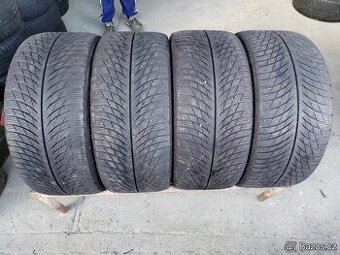 255/40/18 zimni pneu MICHELIN 255/40 R18