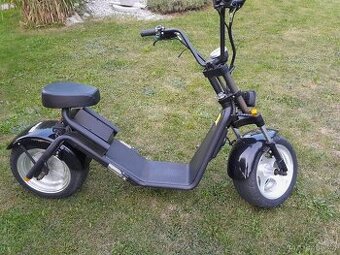 Elektrokoloběžka Nitro Scooters Futura 2000
