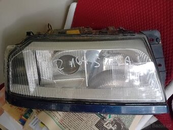 Prodám 2ks Přední Světla Alfa Romeo 164 Super