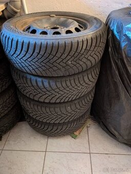 Octavia 3 - Zimní kola R16 Hankook