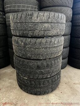 Slicky R18 Michelin, Pirelli
