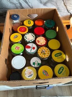 Zavařovací sklenice s víčky