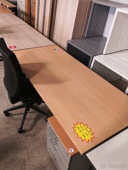 Kancelářské stoly Techo