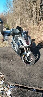 Honda ADV 350