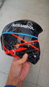 Lyžařská helma pro děti 60 cm