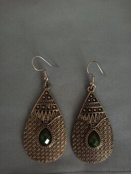 Šperky, naušnice z Madridu