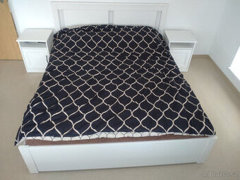 Postel + noční stolky SONGESAND