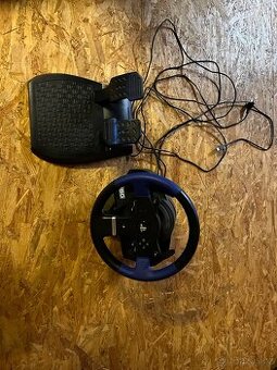 volant logitech thrustmaster T150