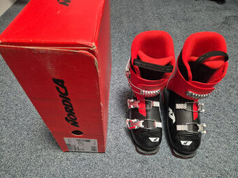 Dětské lyžáky velikost 23