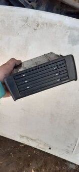 CD box a kazetový box pro VW Golf 3