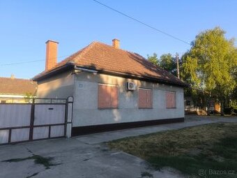 🏡 Dva domy v klidné části obce na severu Srbska