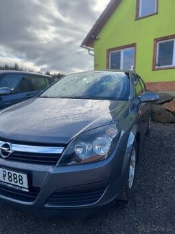 Opel astra 1.7cdti, 139 tisic km najeto, 2 sady kol