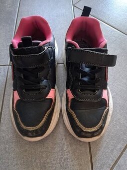 Tenisky holka vel 35