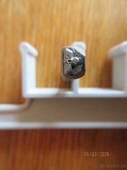 Raznice razidlo třetí říše slepice  hakenkrajcem