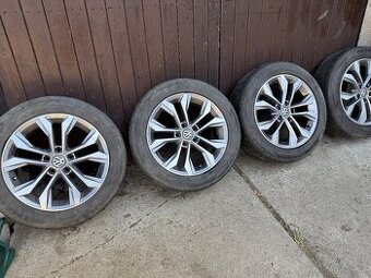 Prodám alu kola wolkswagen passat B8  RONAL