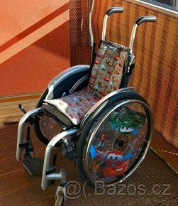 REZERVACE: Dětský invalidní vozík Sunrise Medical