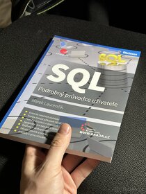 SQL podrobný průvodce uživatele