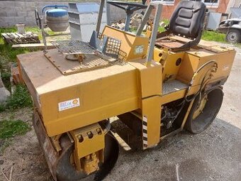 Válec Bomag BW 101 AD