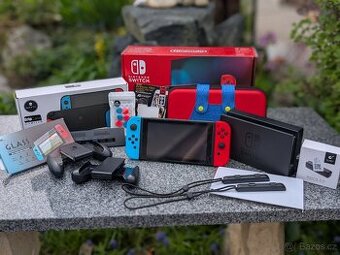 Nintendo Switch + příslušenství