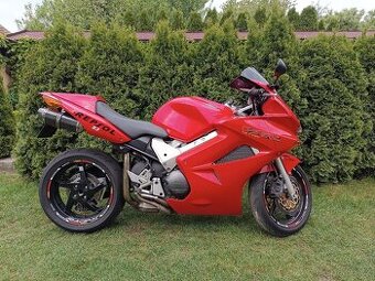 Honda vfr 800