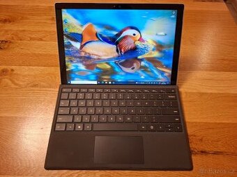 Microsoft Surface Pro 4 i7/512/16 + příslušenství