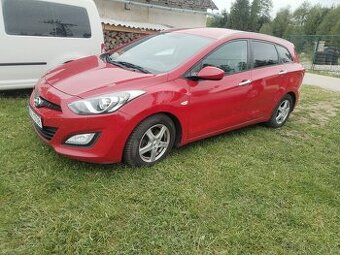 Hyundai i30 1.6 CRDi STK 2/2027