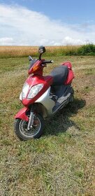 Skútr SYM Shark 125