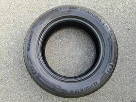 Letní pneu Barum 225/60R17 99V 1kus