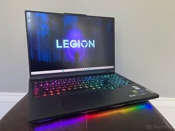 Lenovo Legion Pro 7i | i9-14900HX | 32 GB RAM | 1 TB SSD | R