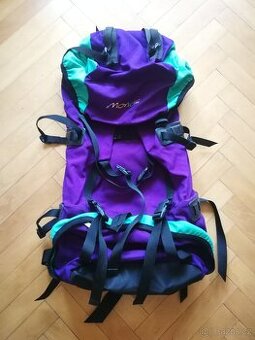 Turistický batoh 60l