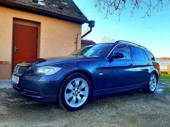 BMW 330i E91 manuál