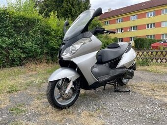 Aprilia Atlantic 500