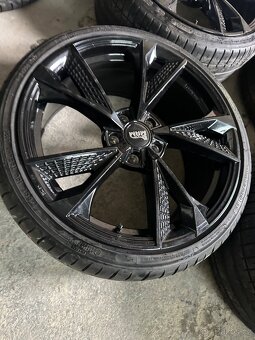 5x112 r19 235/35r19 letní - 1